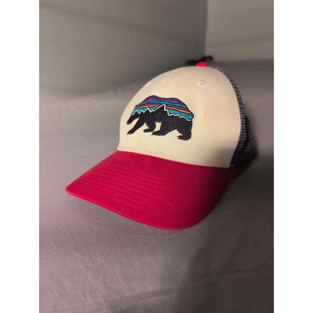 Patagonia Red White Blue Snapback Hat Cap Fitz Roy Bear Mesh Trucker Adjustable